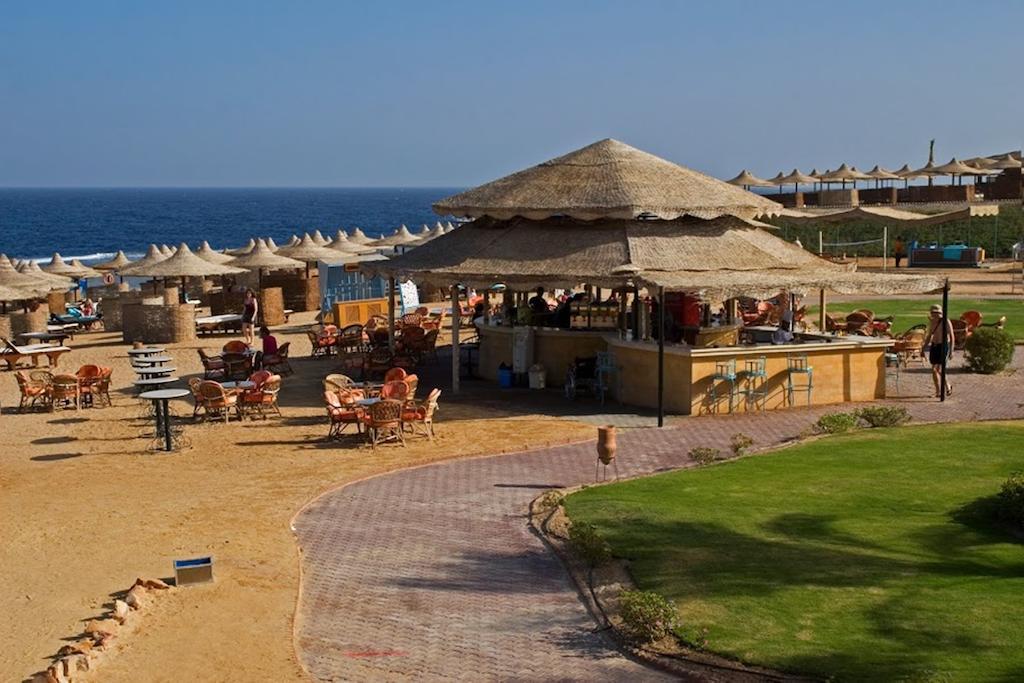 فندق كلوب كاليميرا أكاسيا سويس ريزورت El Qoseir المظهر الخارجي الصورة